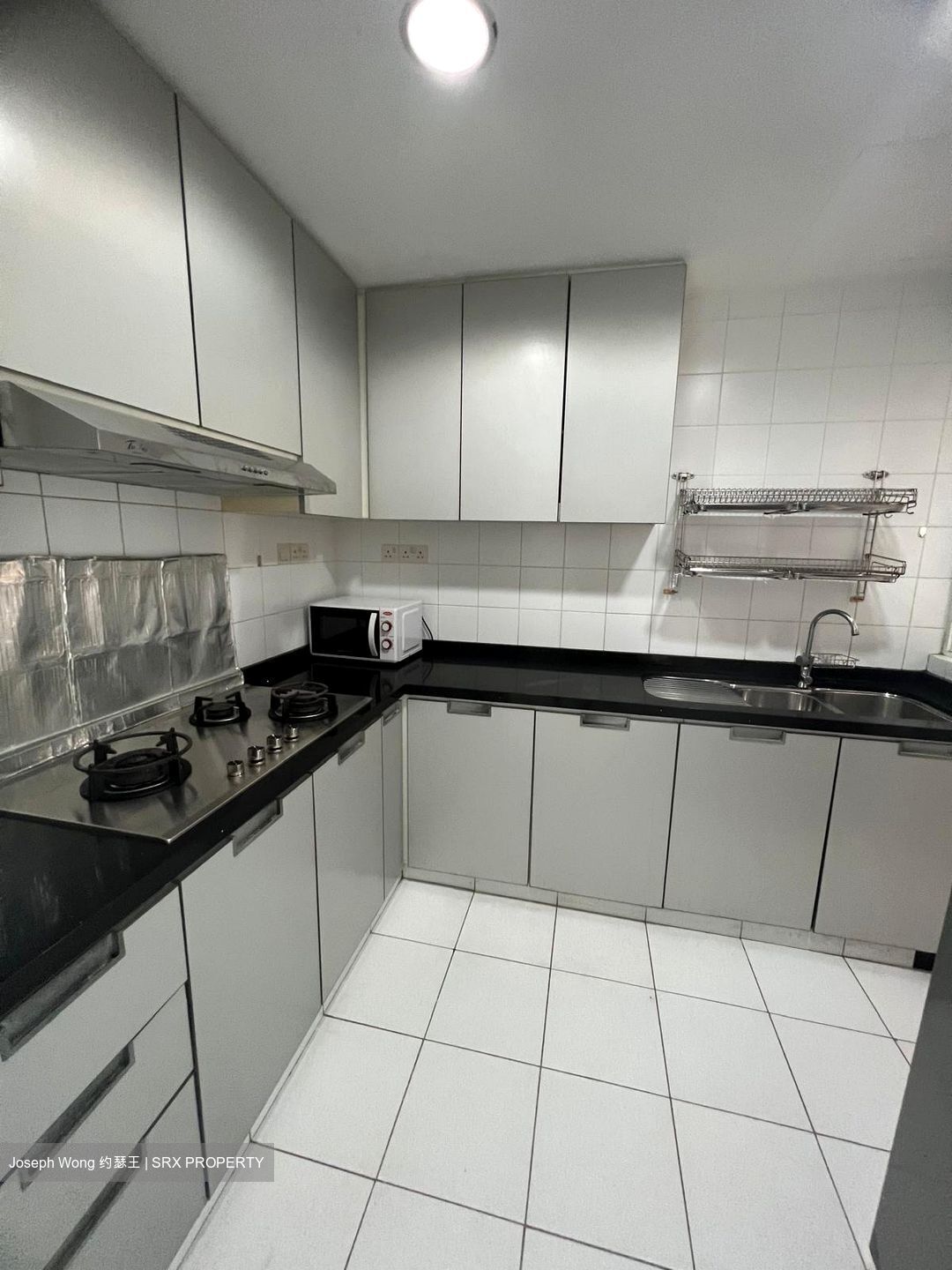 The Esparis (D18), Condominium #502679001